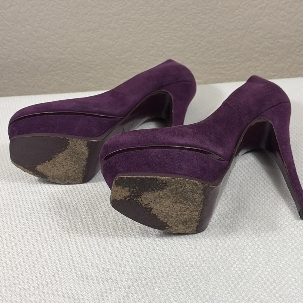YVES SAINT LAURENT Tribute Two Suede Platform Pumps SZ 36 - Picture 7 of 10